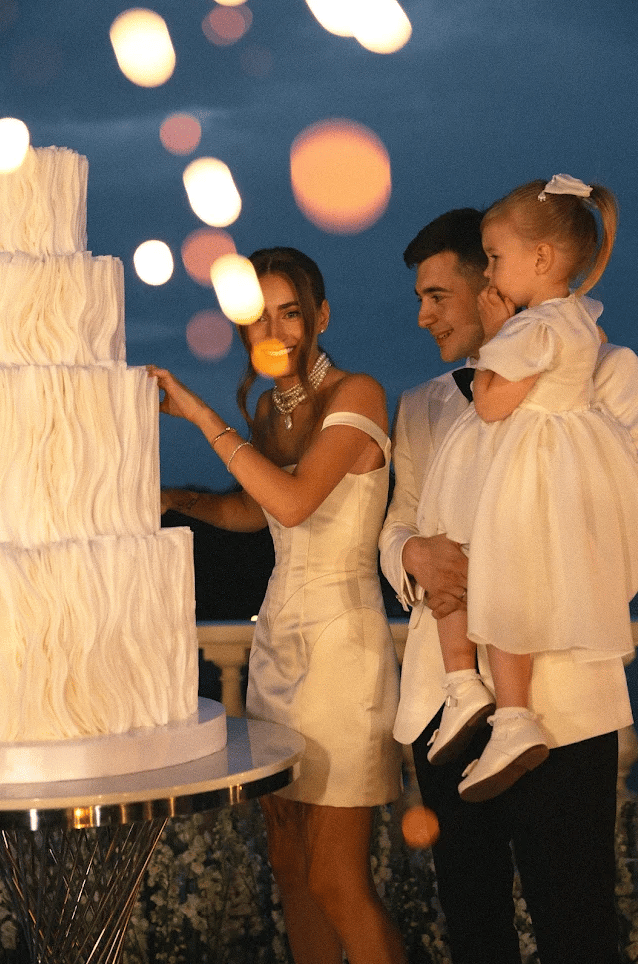Margaux and Antoine's château wedding, frame 44
