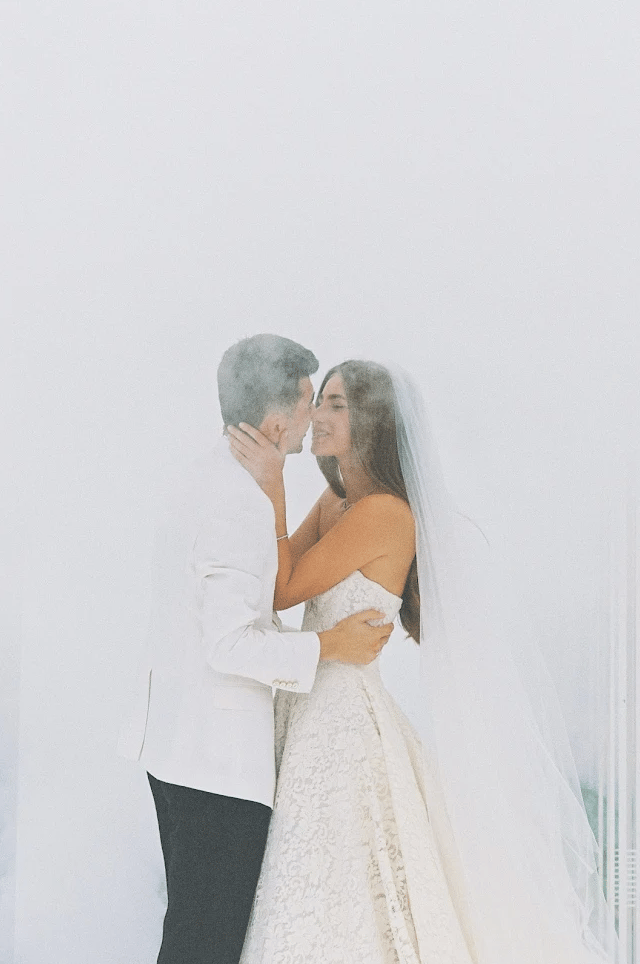 Margaux and Antoine's château wedding, frame 13