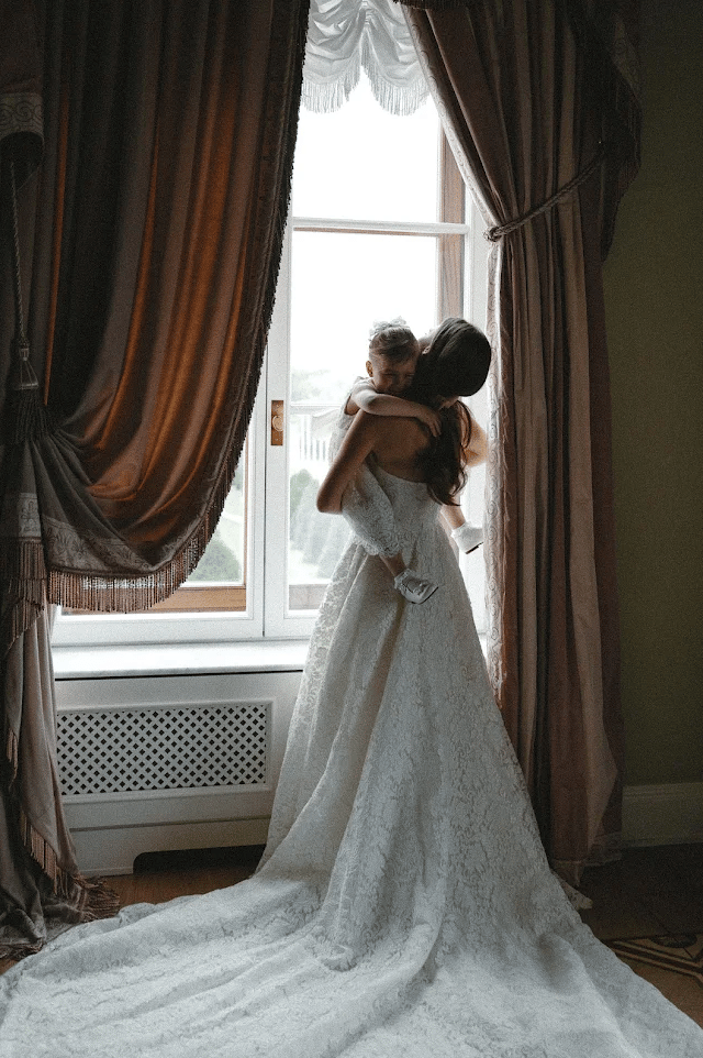Margaux and Antoine's château wedding, frame 8