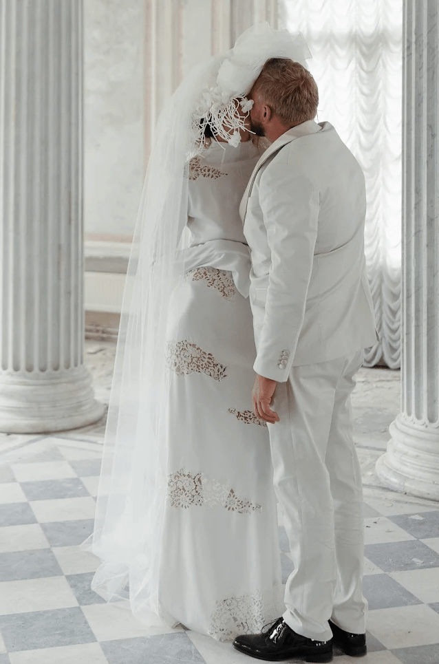 Sofia and Lucas's garden wedding, frame 17