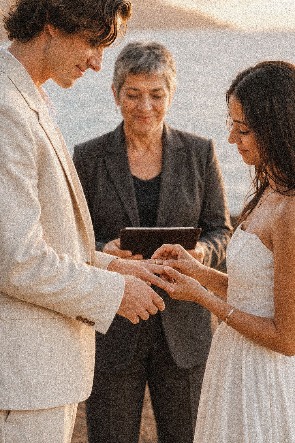 Inés and Rafael's Baja coastal elopement, frame 13