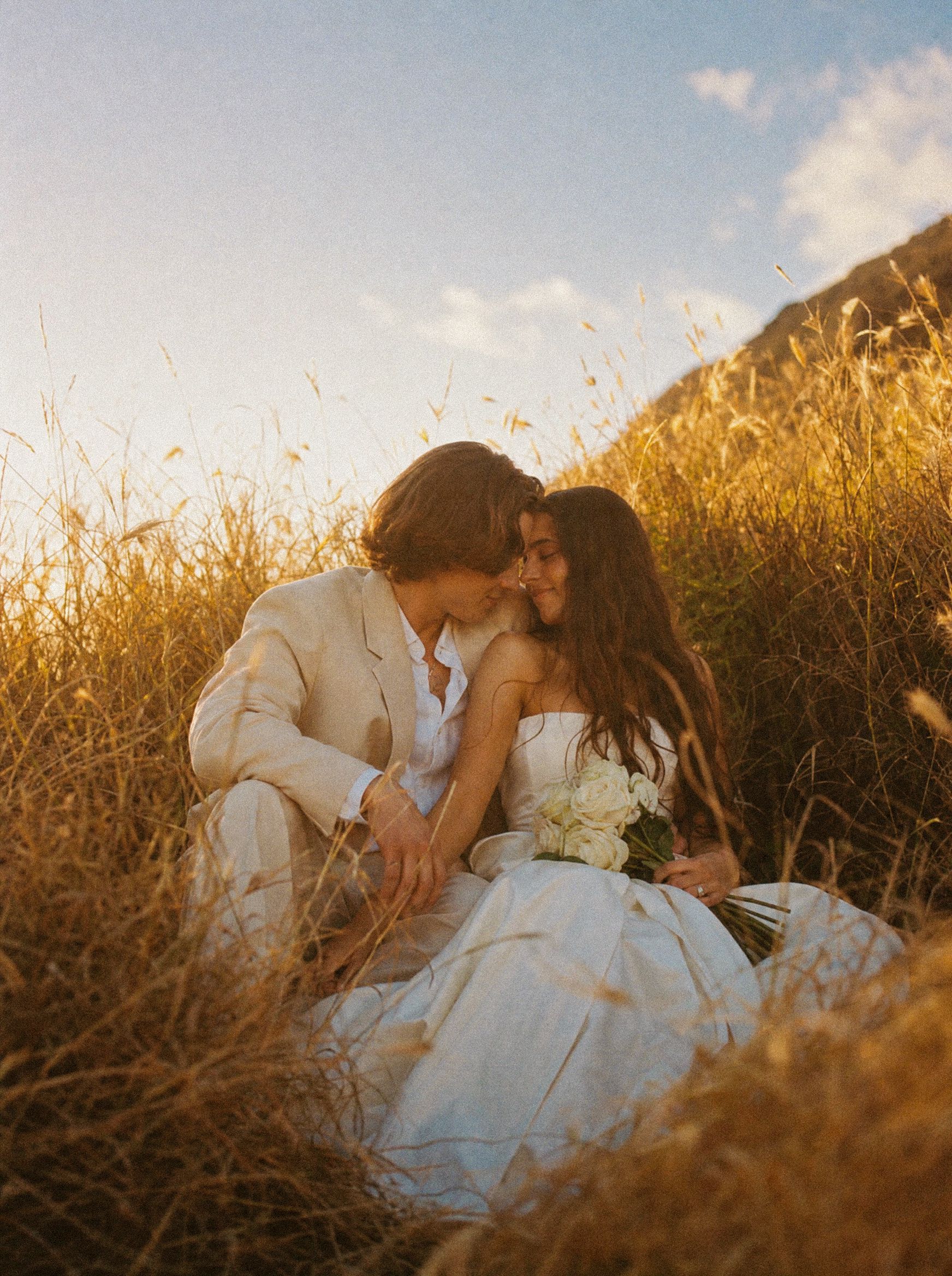 Inés and Rafael's Baja coastal elopement: the opening frame