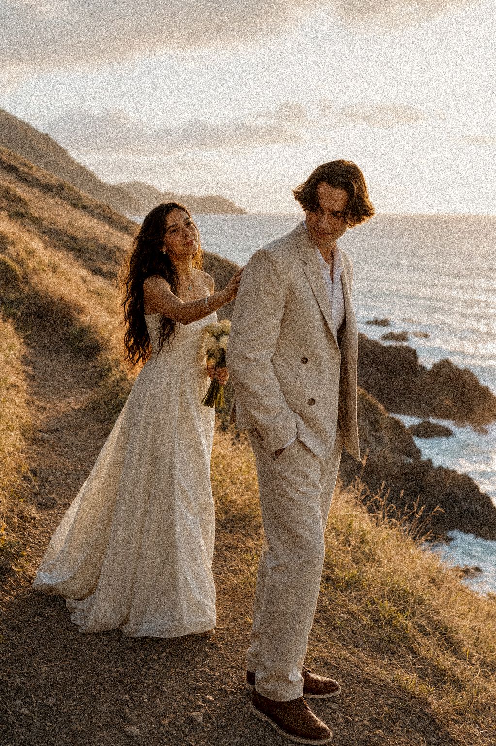 Inés and Rafael's Baja coastal elopement, frame 8