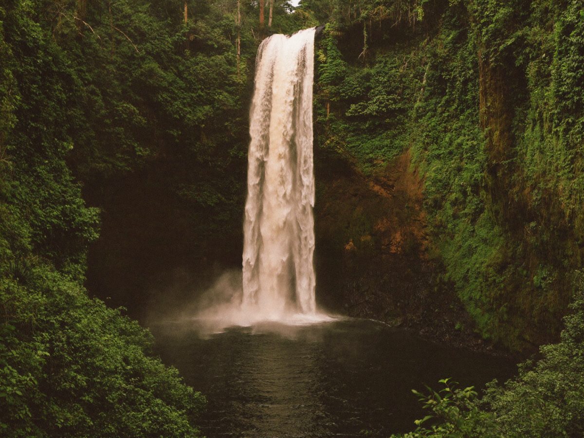 La Fortuna falls frame